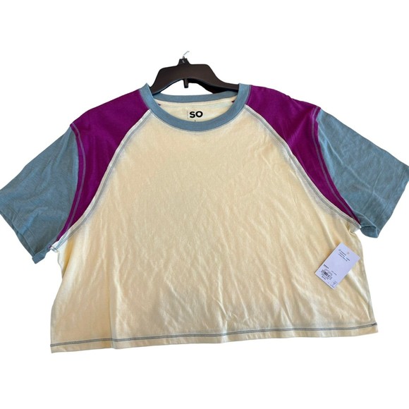 SO Crewneck Short Sleeve Tee Shirt Top Juniors Soft yellow size L NEW La… - Picture 1 of 2